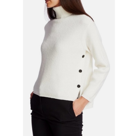 1. State Sweaters - 1 State White Waffle Turtleneck Button Sweater XS
